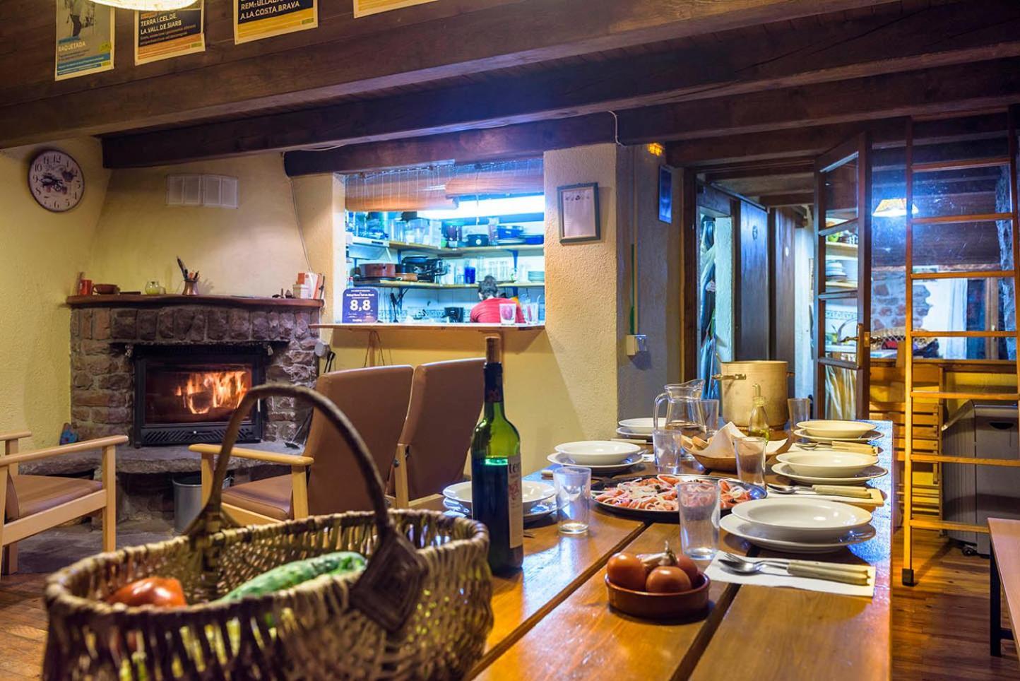 Auberge de jeunesse Refugi Rural Vall De Siarb à Llagunes Extérieur photo