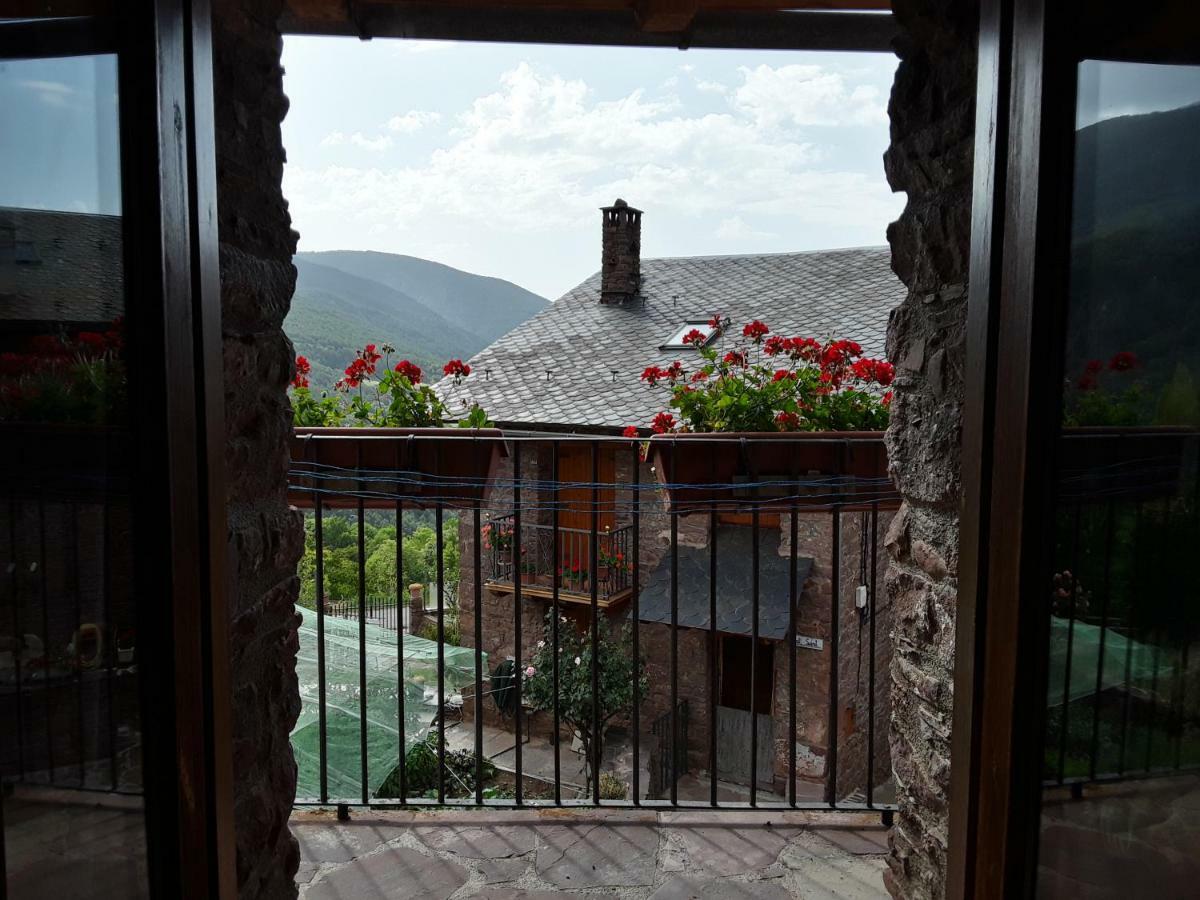 Auberge de jeunesse Refugi Rural Vall De Siarb à Llagunes Extérieur photo